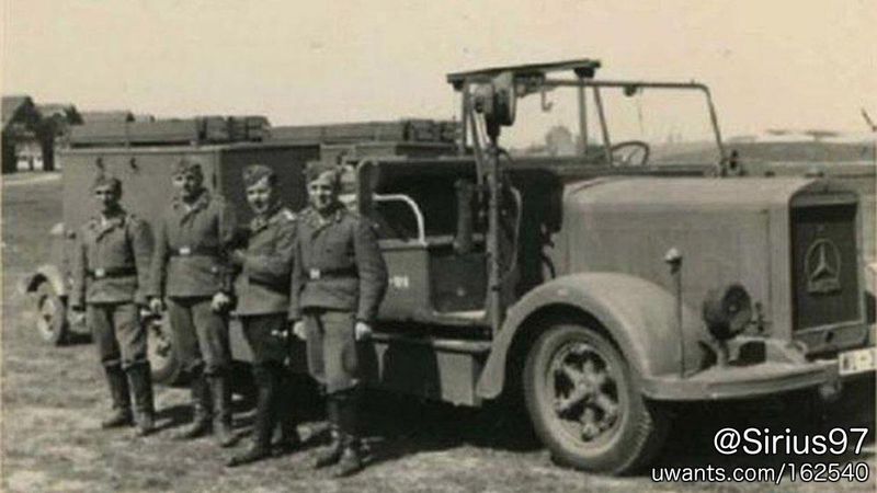 gandm-models-mercedes-los3750-magirus-luftwaffe-1938-4-996x560-cc2.jpg